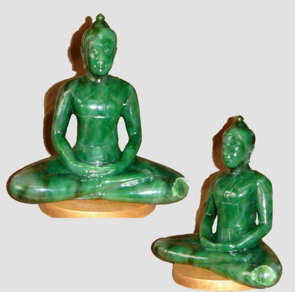 Stunningly AndStarkly Gorgeous  Thai Dhammakaya "Modern" Buddha